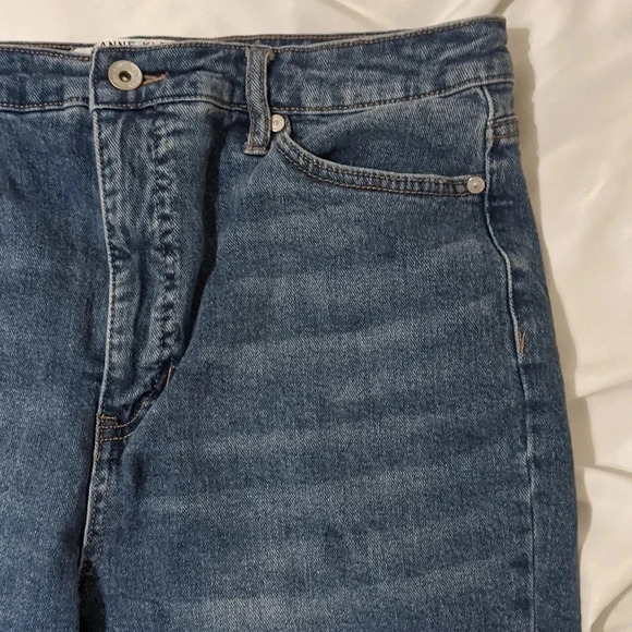 Anne Klein Distressed High Rise Taper Jeans, Color Blue Size 14 - Picture 9 of 15